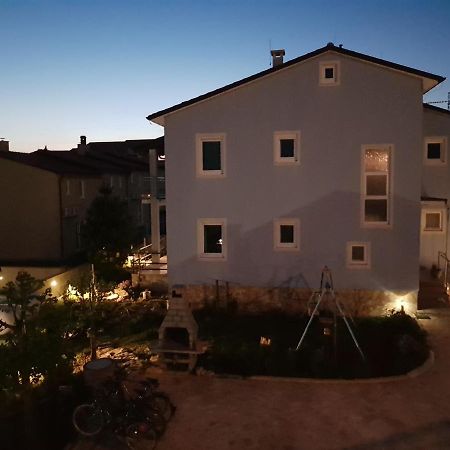 Appartement Mateo Barbariga Exterior photo